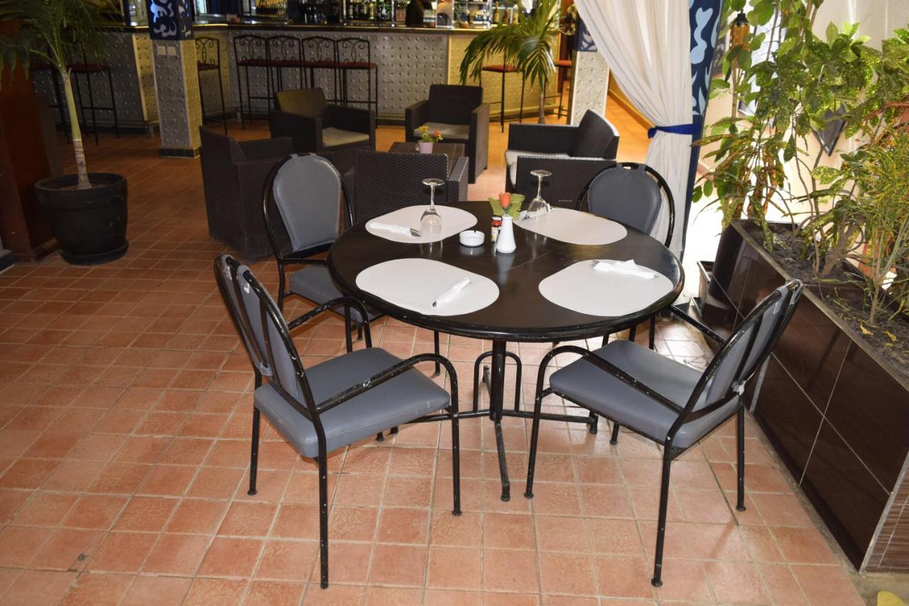 Fana Hotel Dakar Eksteriør billede