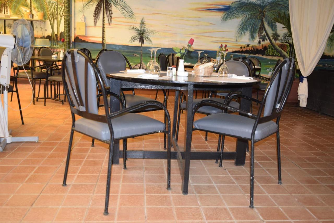 Fana Hotel Dakar Eksteriør billede